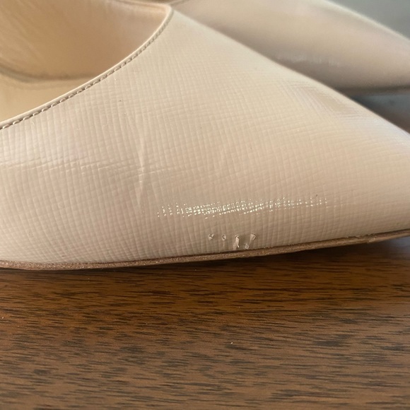 Prada Saffiano pump - Picture 5 of 16